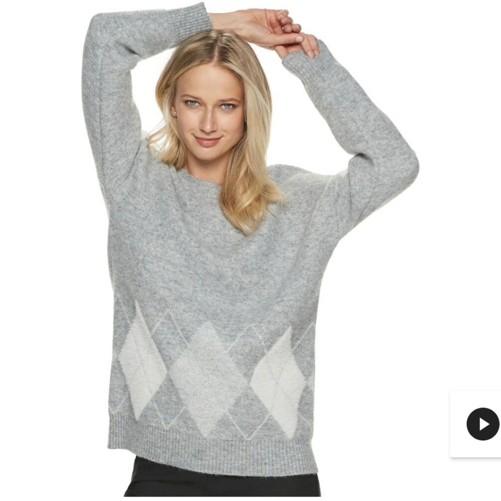 Crewneck sweater